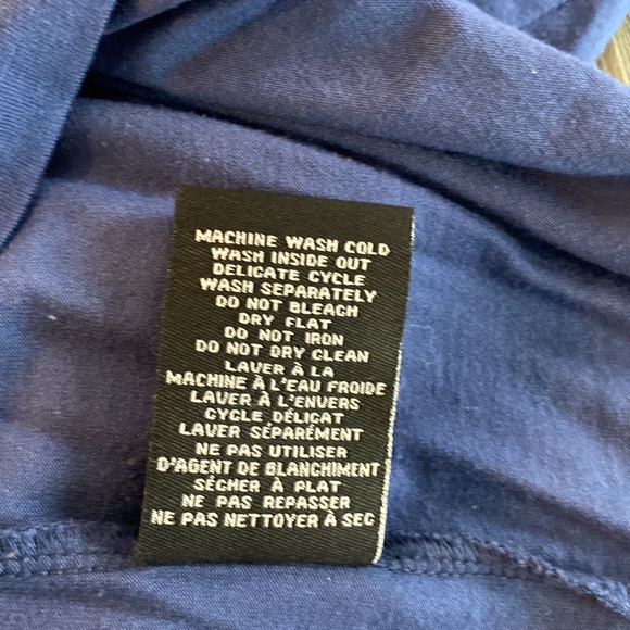 Nicole Miller original ladies three-quarter sleeve blouse.  Size XS. - Picture 9 of 10